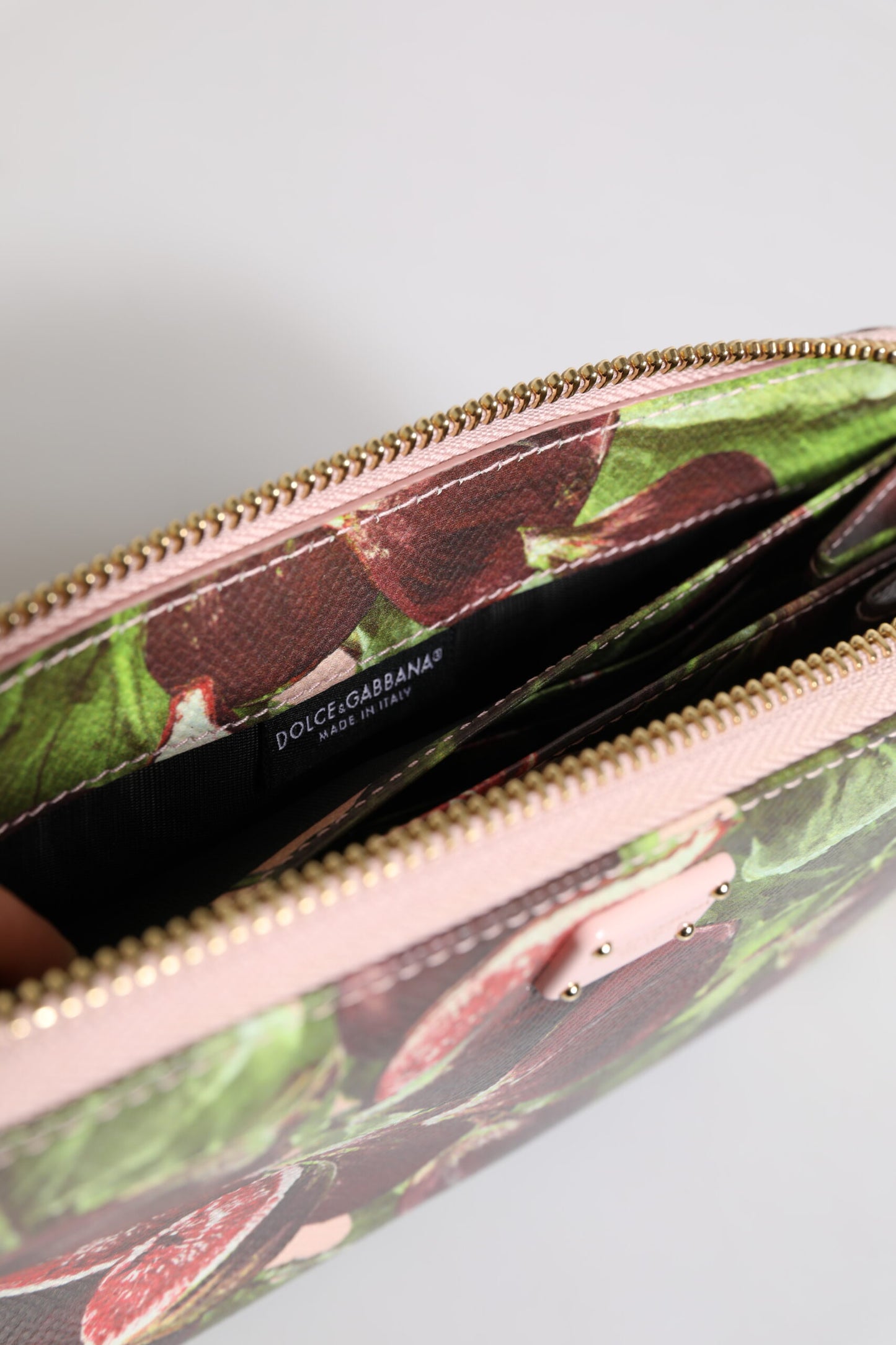 Dolce & Gabbana Mehrfarbige Continental-Geldbörse aus Dauphine-Leder mit Rundum-Reißverschluss in Feigenfrucht-Optik