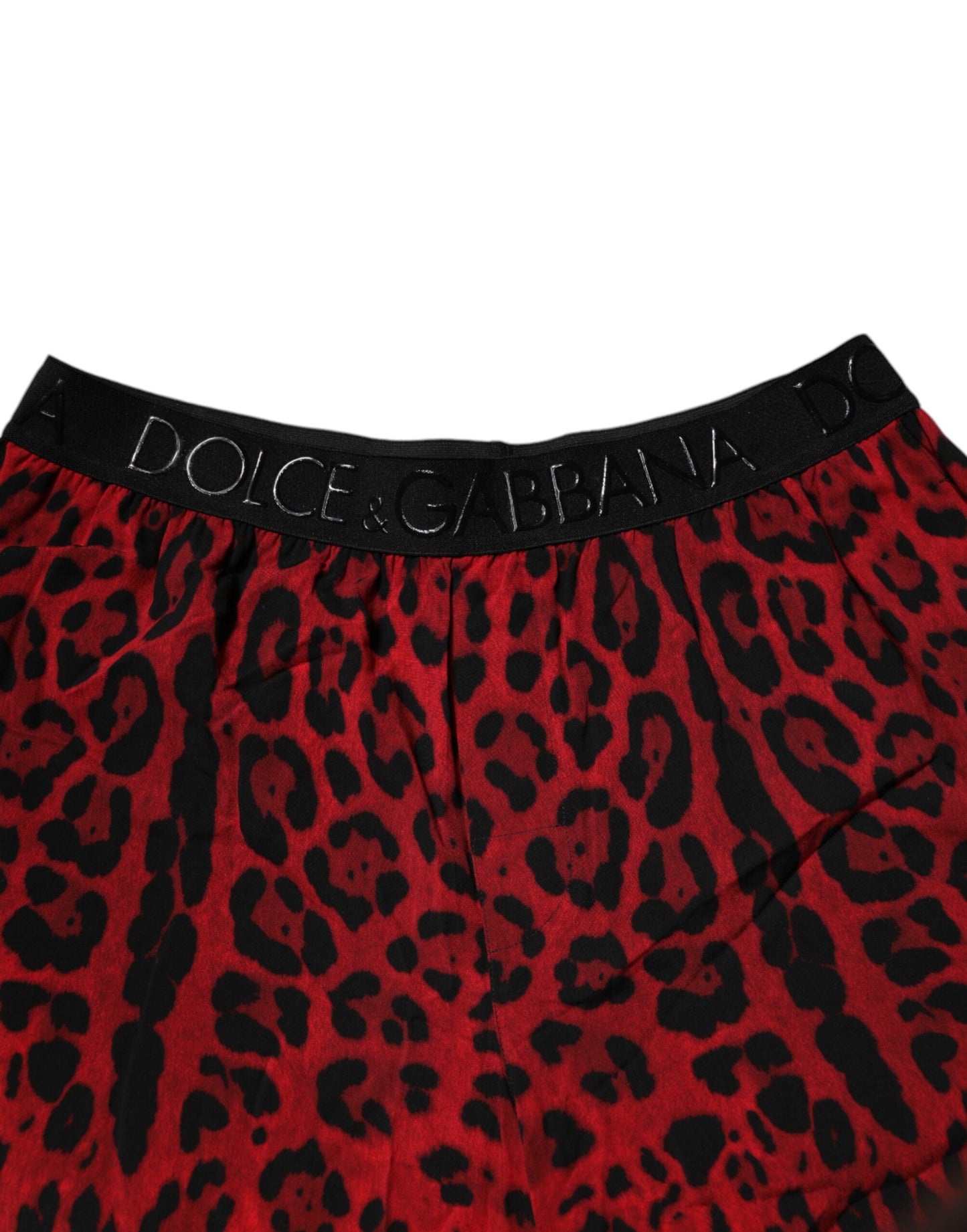 Dolce & Gabbana – Bermudashorts aus Viskose mit rotem Leopardenmuster