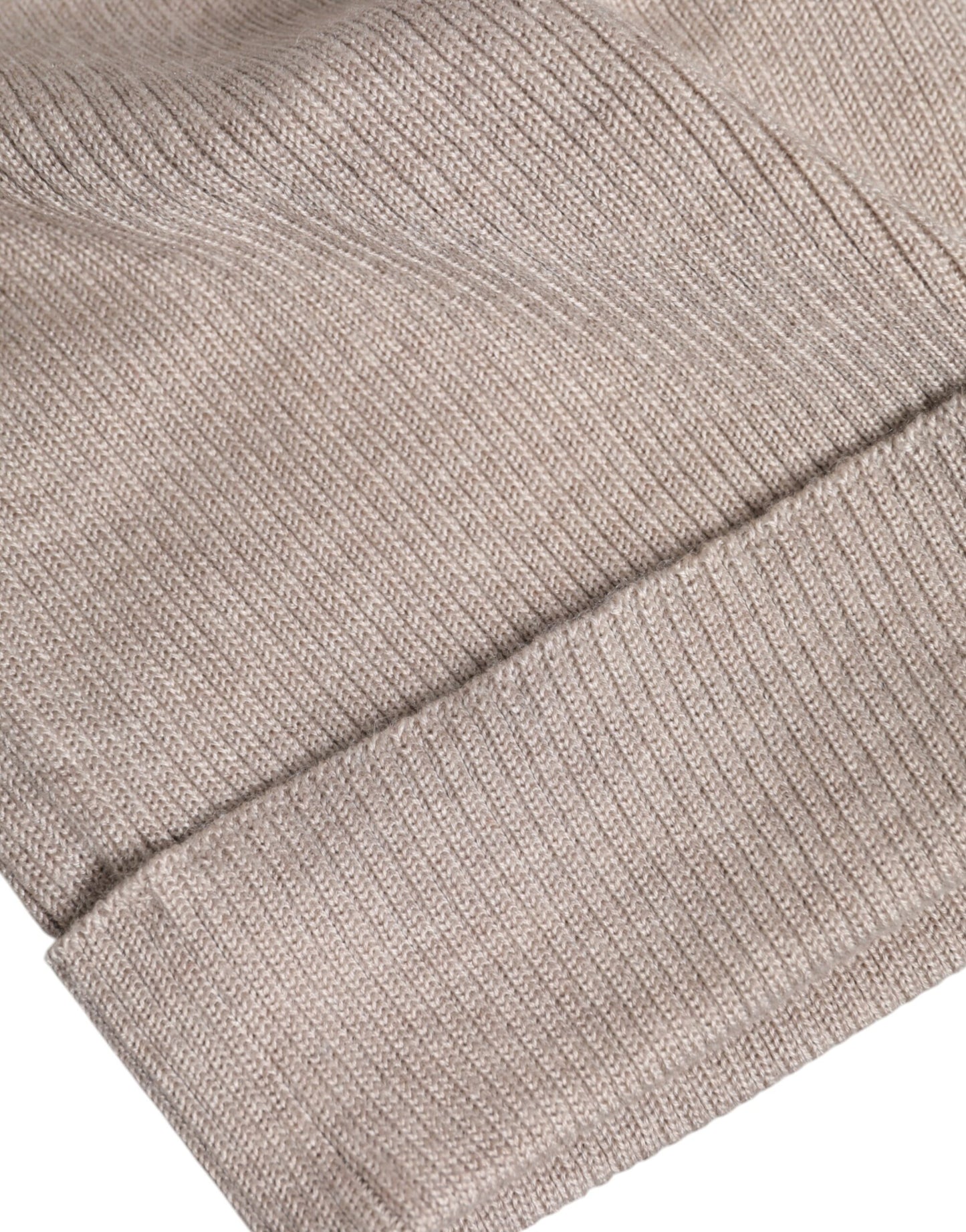 Dolce & Gabbana Beige Kaschmir Strickmütze für den Winter