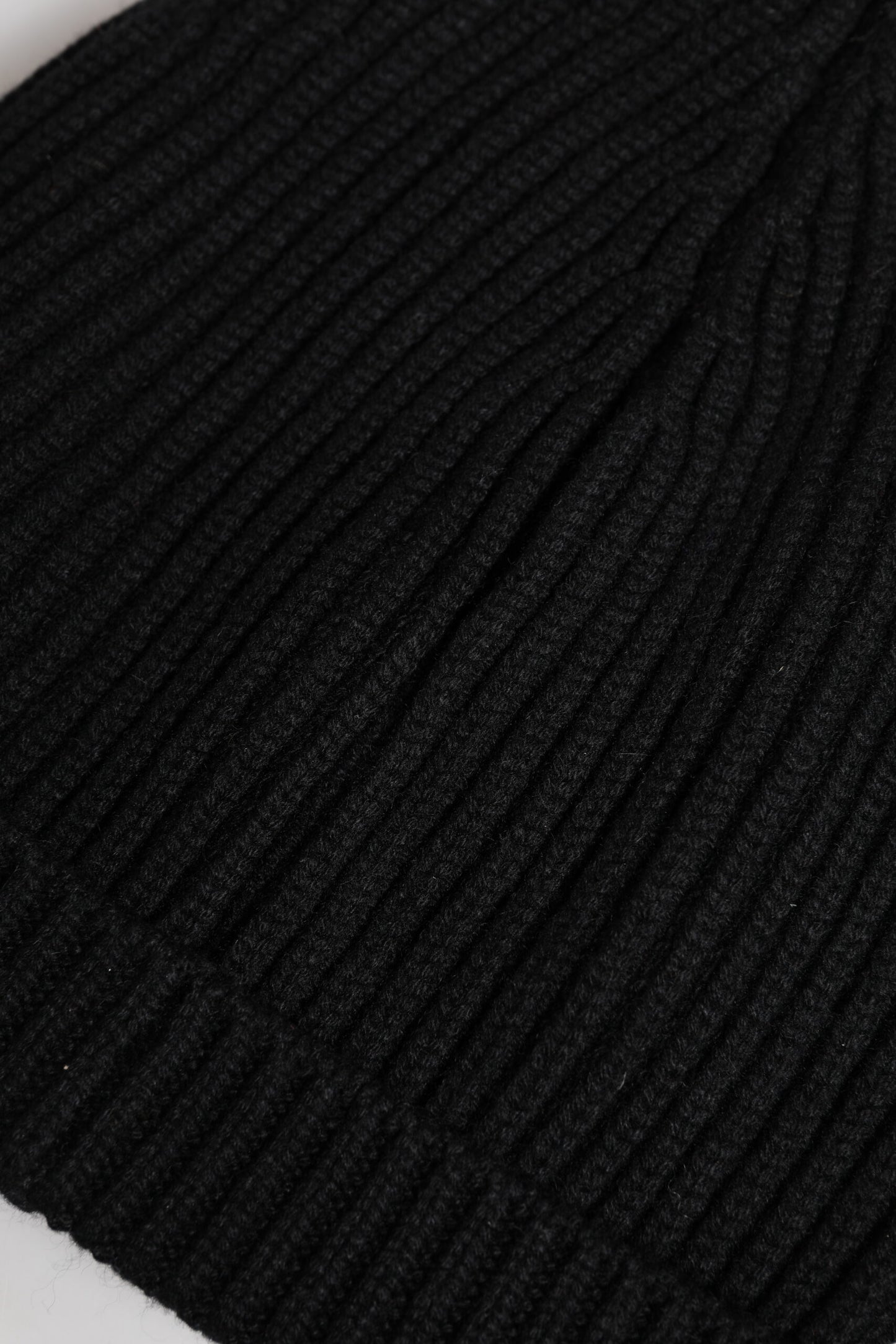 Dolce & Gabbana – Schwarze Wintermütze aus Kaschmir