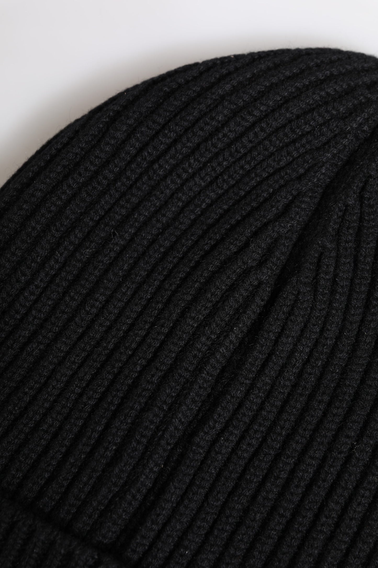 Dolce & Gabbana – Schwarze Wintermütze aus Kaschmir