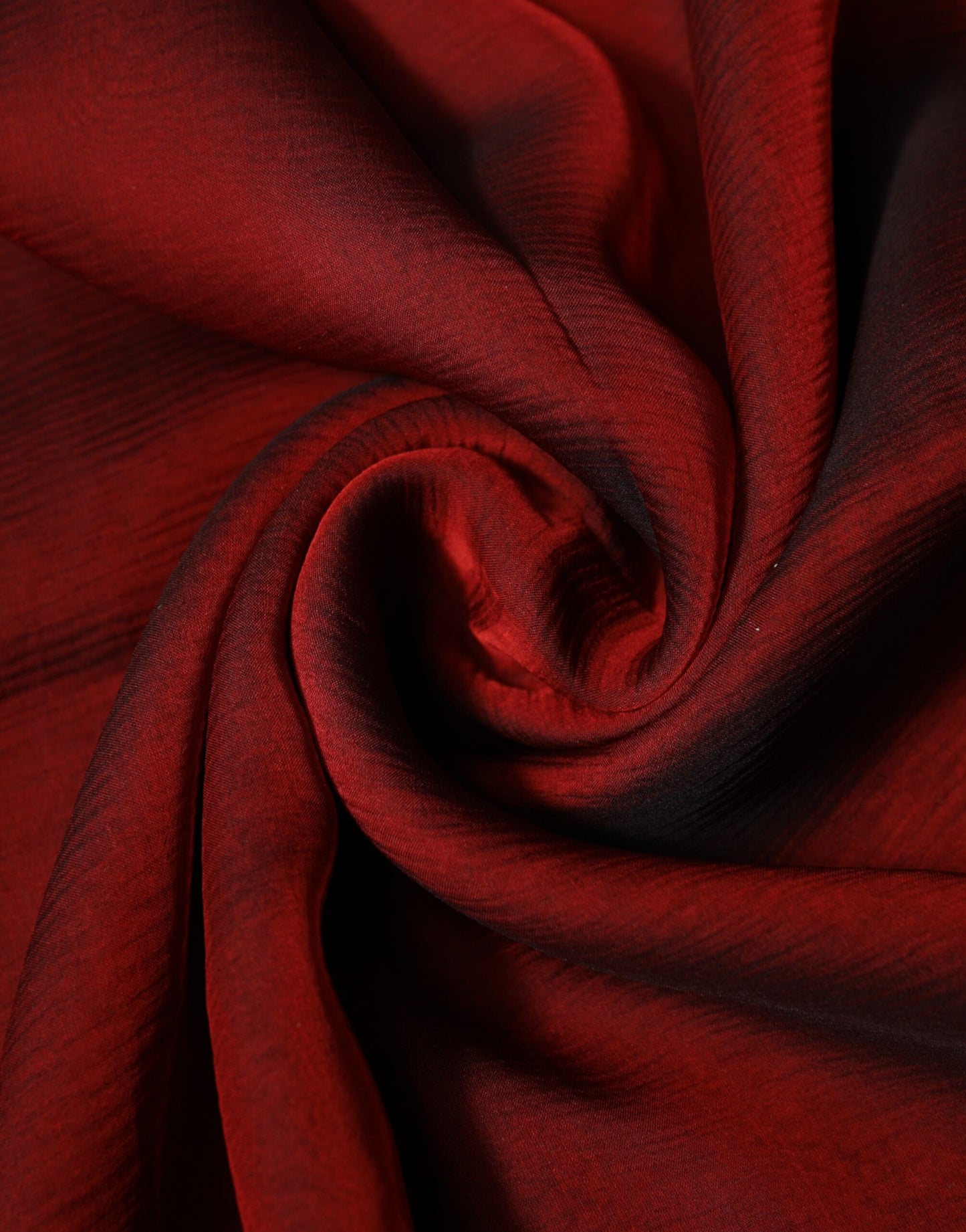 Dolce & Gabbana Roter rechteckiger Seidenschal für Damen