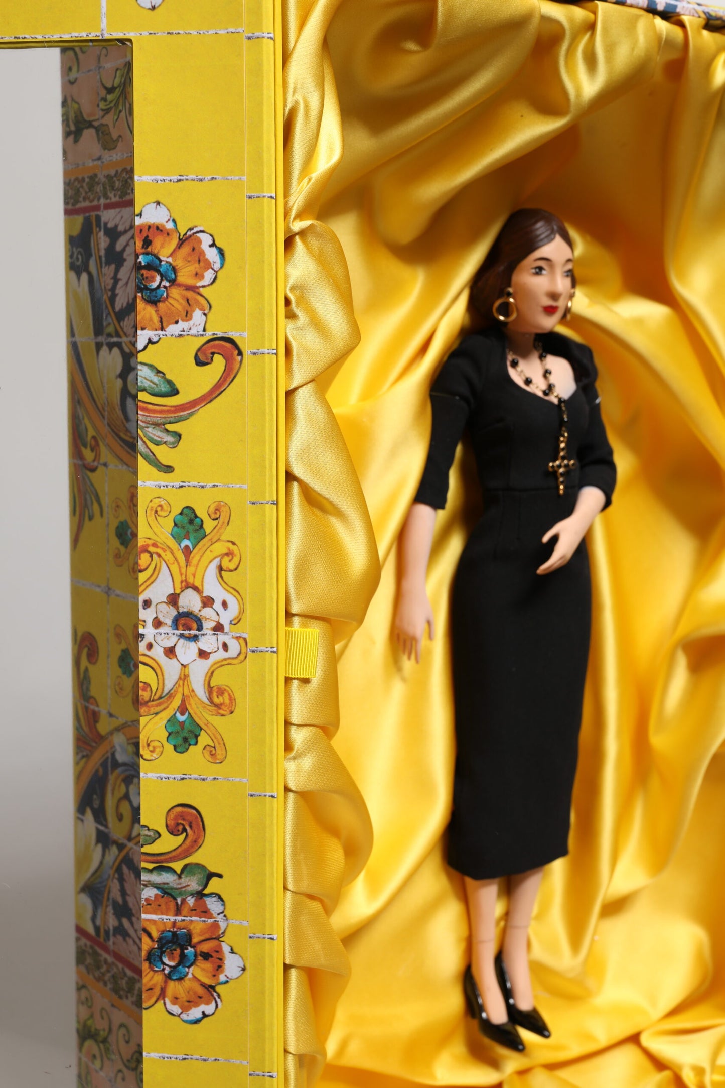 Dolce & Gabbana Schwarzes Kleid Keramik Porzellan Mode Leder Sicily Dolls