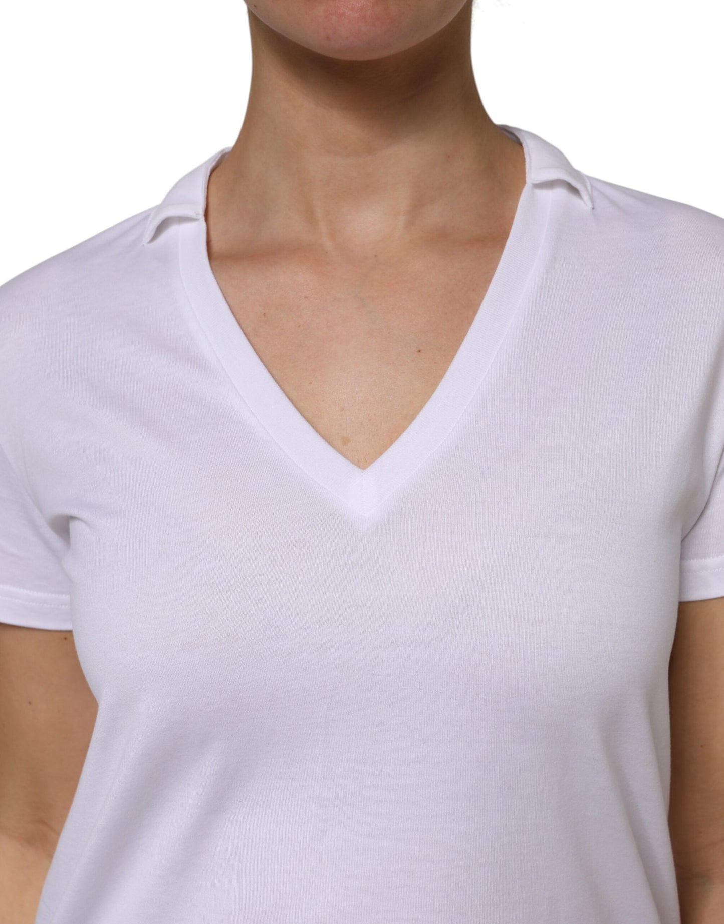 Dolce & Gabbana – Weißes T-Shirt aus Baumwolle mit kurzen Ärmeln und V-Ausschnitt