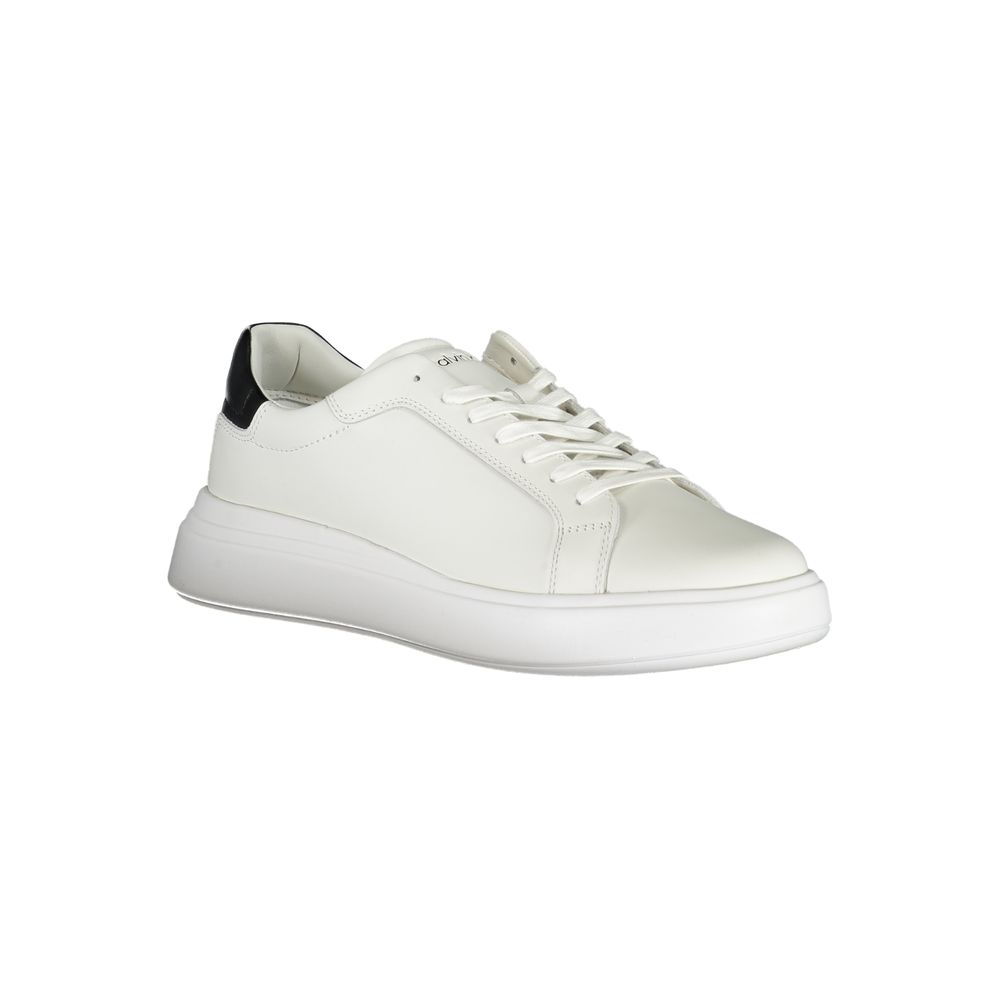 Calvin Klein – Elegante weiße Sneakers mit Kontrastakzenten