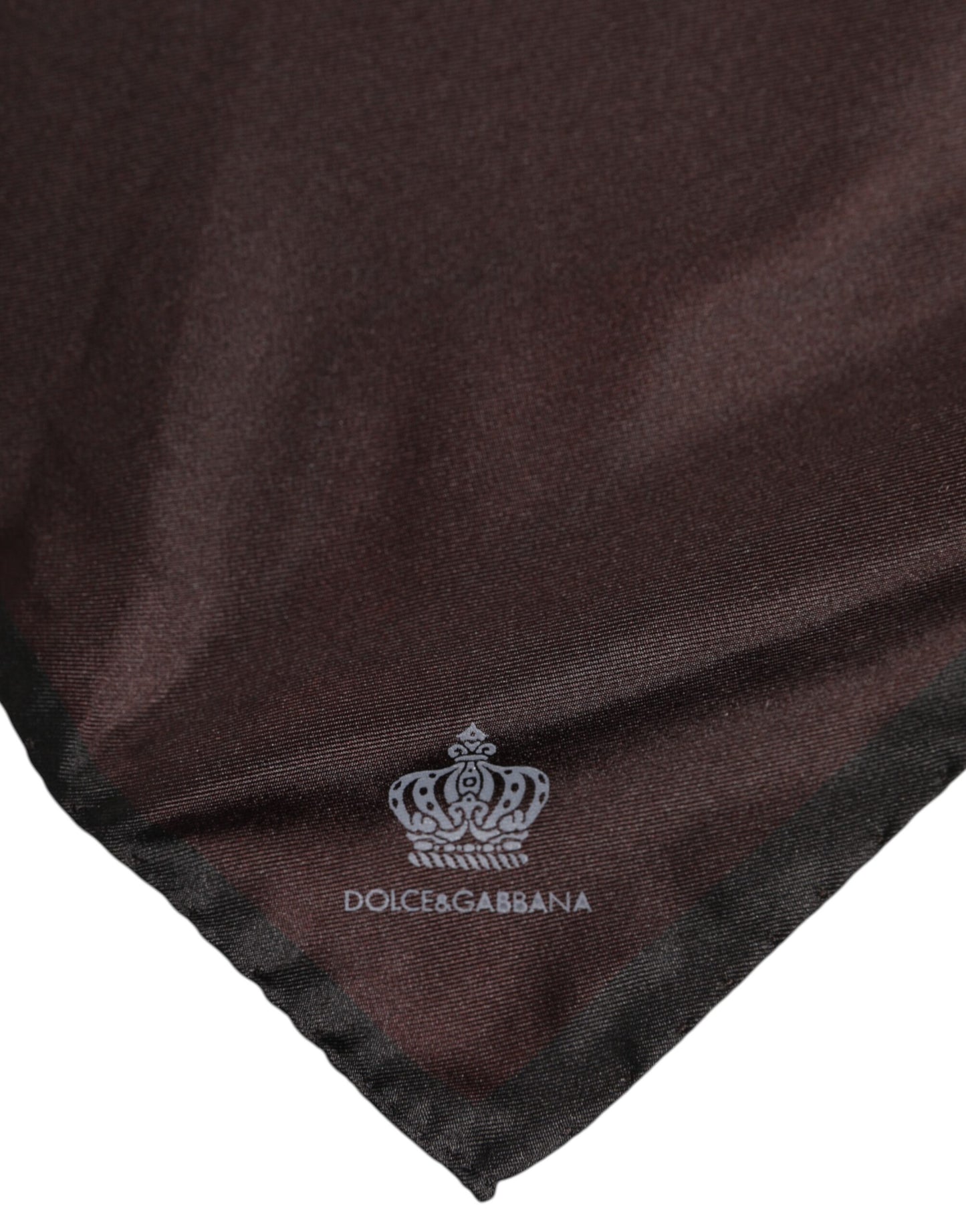 Dolce & Gabbana Brauner quadratischer Foulard aus Seide mit DG Crown-Motiv für Herren