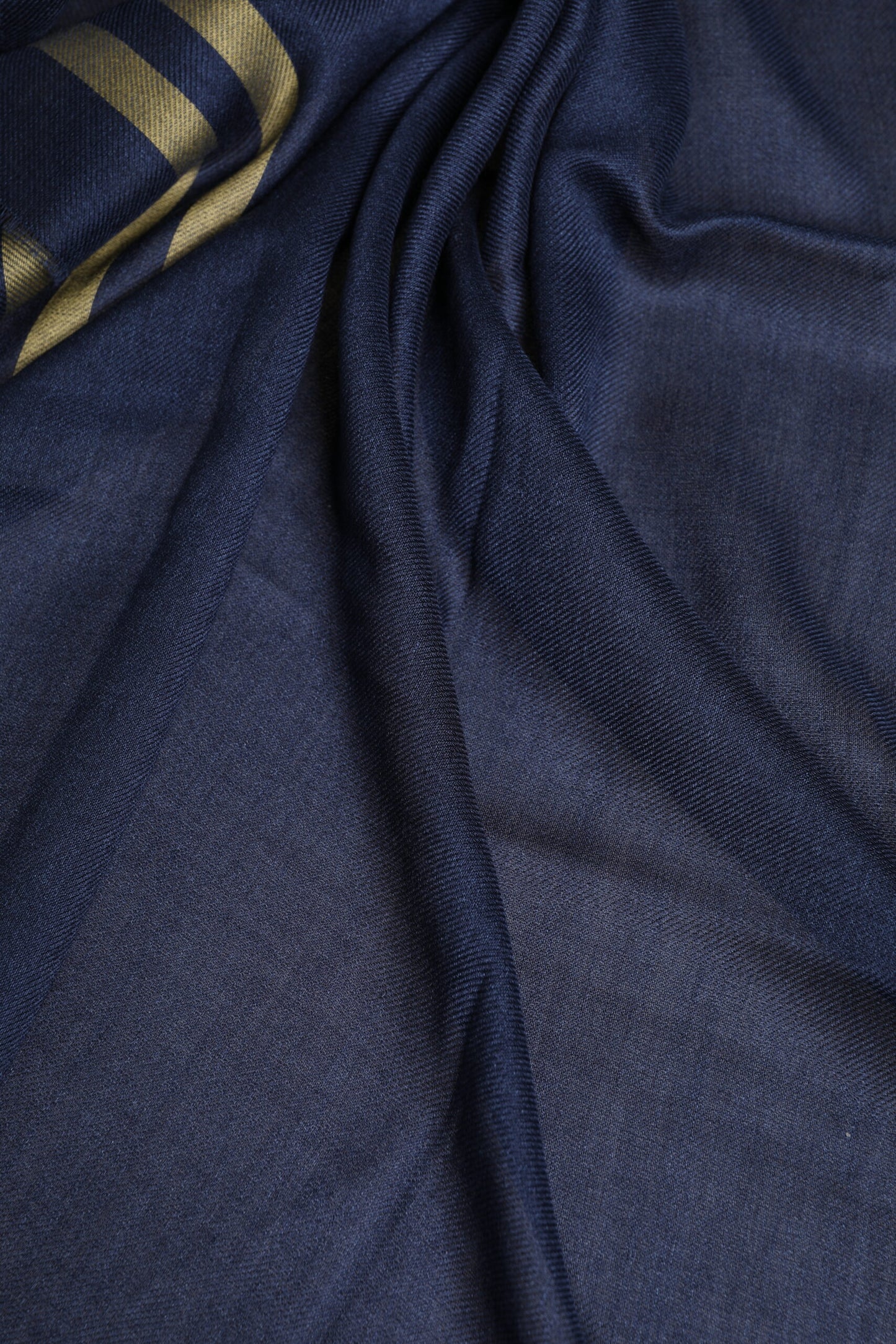 Dolce & Gabbana – Blauer Kaschmir-Halswärmer, Wickelschal