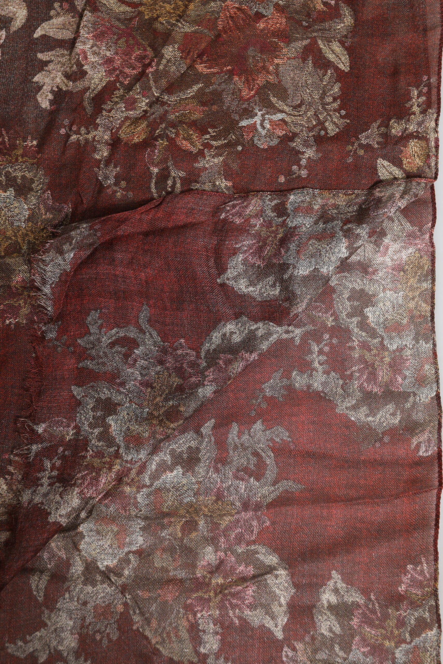 Dolce & Gabbana – Kastanienbrauner Halswärmer-Foulardschal mit Blumenmuster