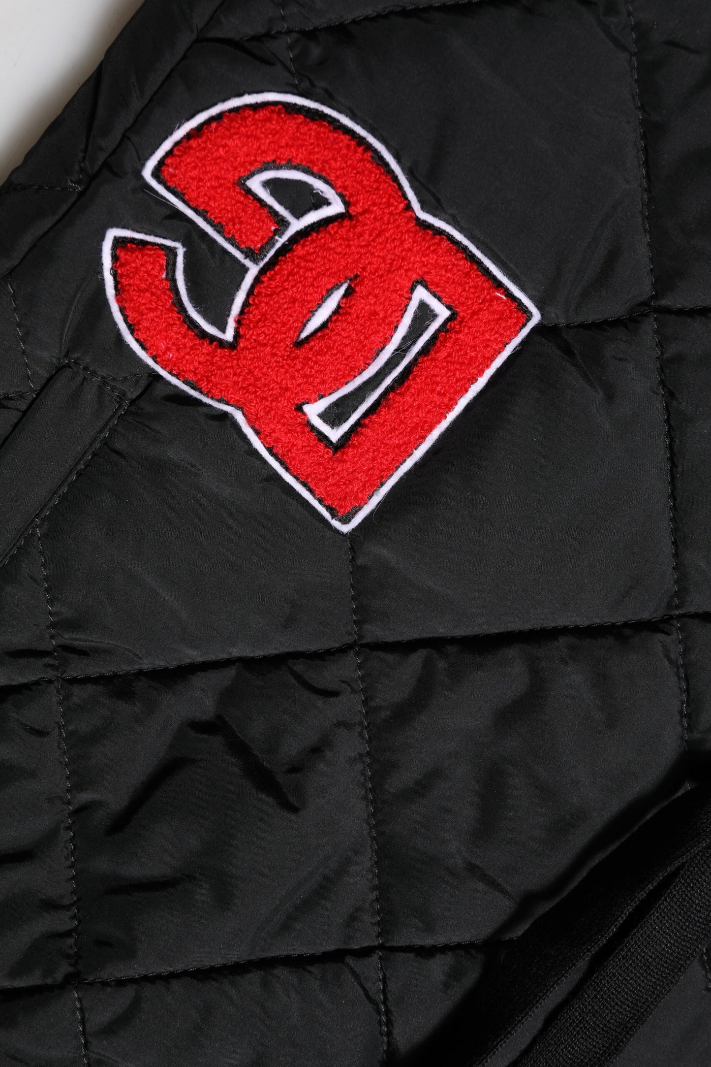 Dolce & Gabbana – Schwarze, gesteppte Jogginghose mit mittlerer Taille