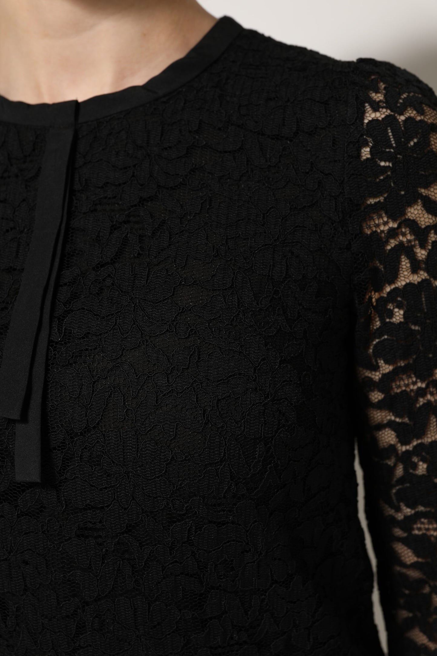 Dolce & Gabbana – Schwarzes Langarm-Blusetop aus Nylonspitze