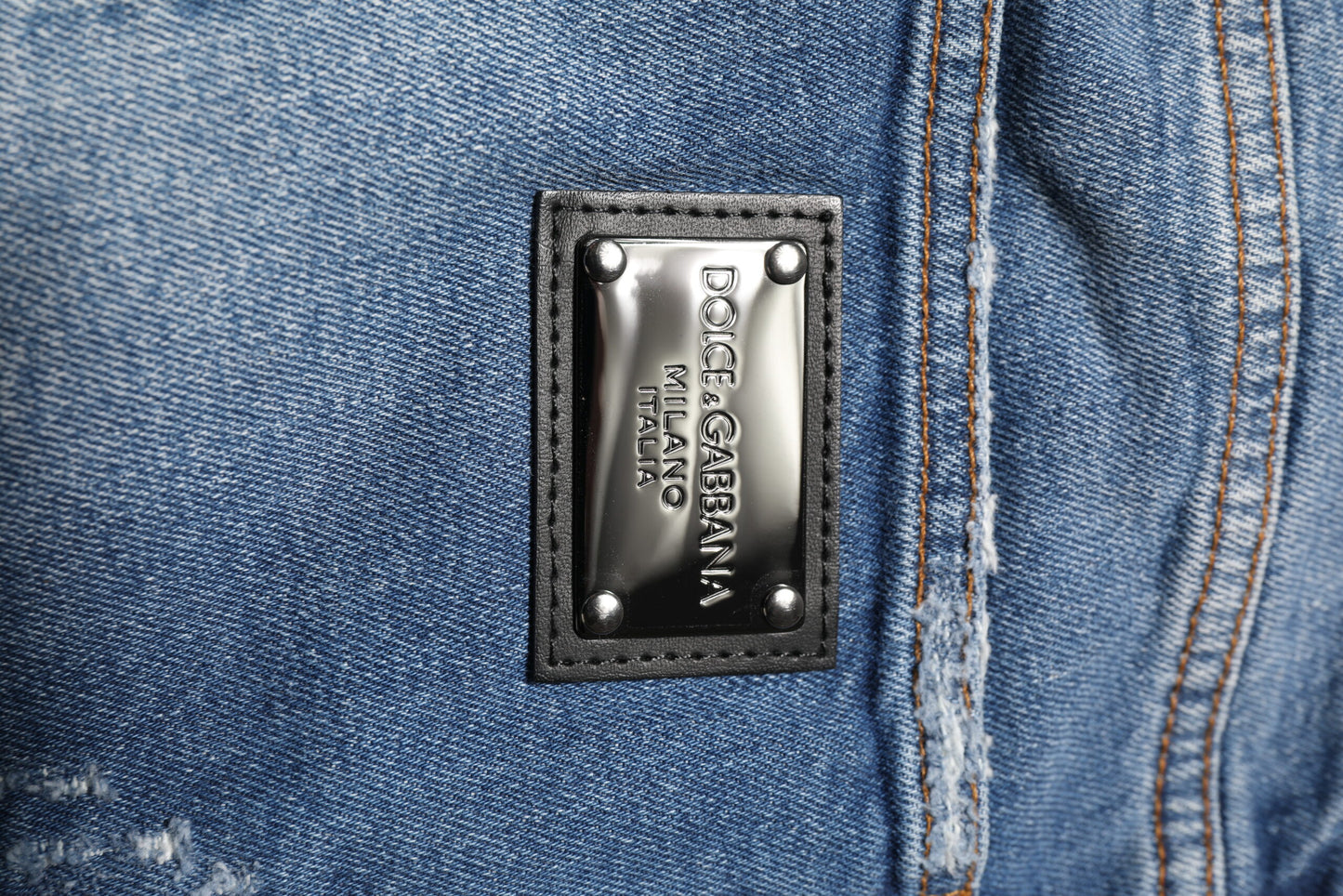 Dolce & Gabbana – Blaue Jeans aus gewaschener Baumwolle mit Logo-Schild