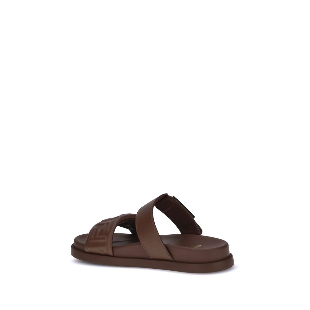 Fendi-Sandalen mit Logo