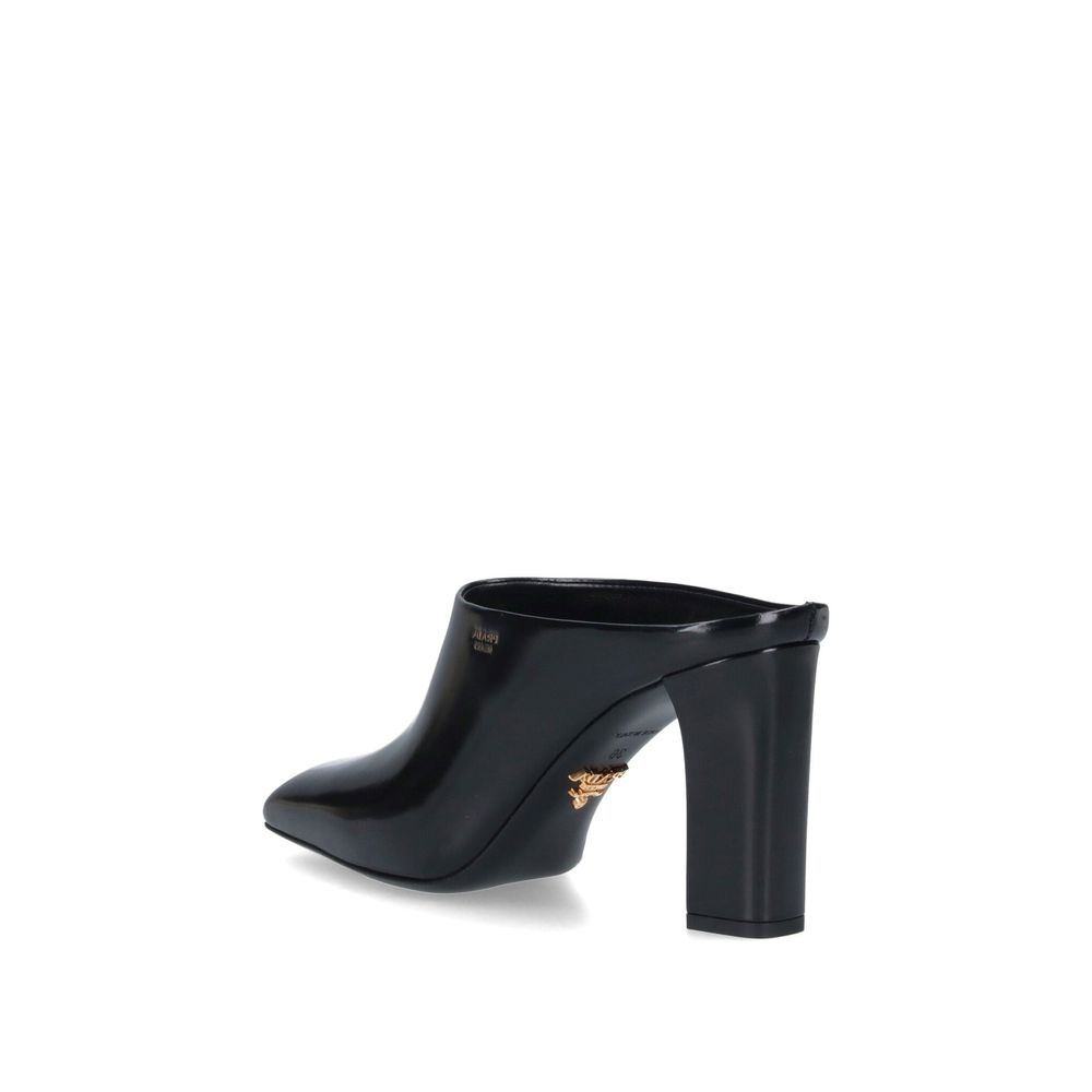 Prada – Pantoletten aus Leder mit Logo