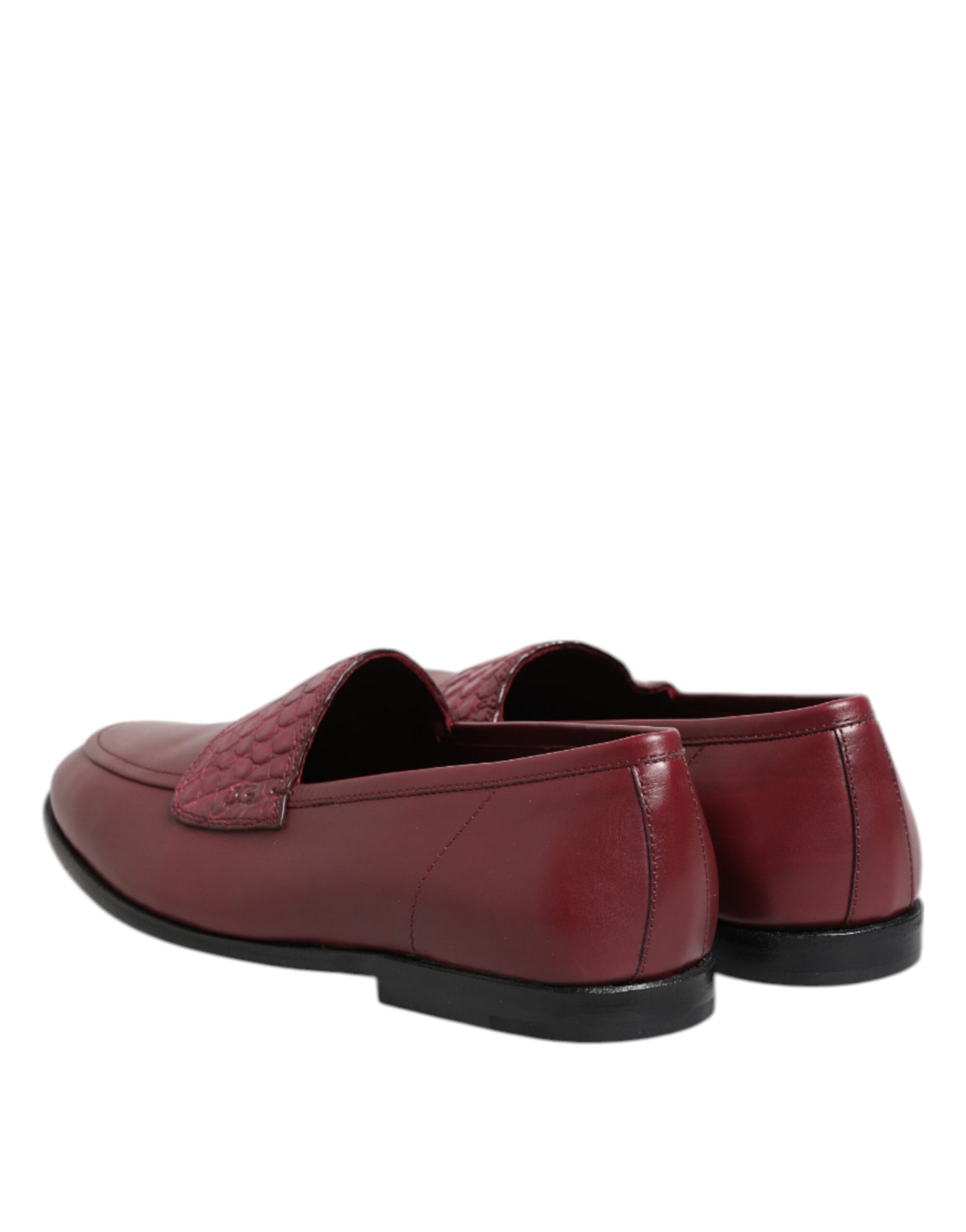 Dolce & Gabbana – Formelle Slipper aus burgunderrotem Leder
