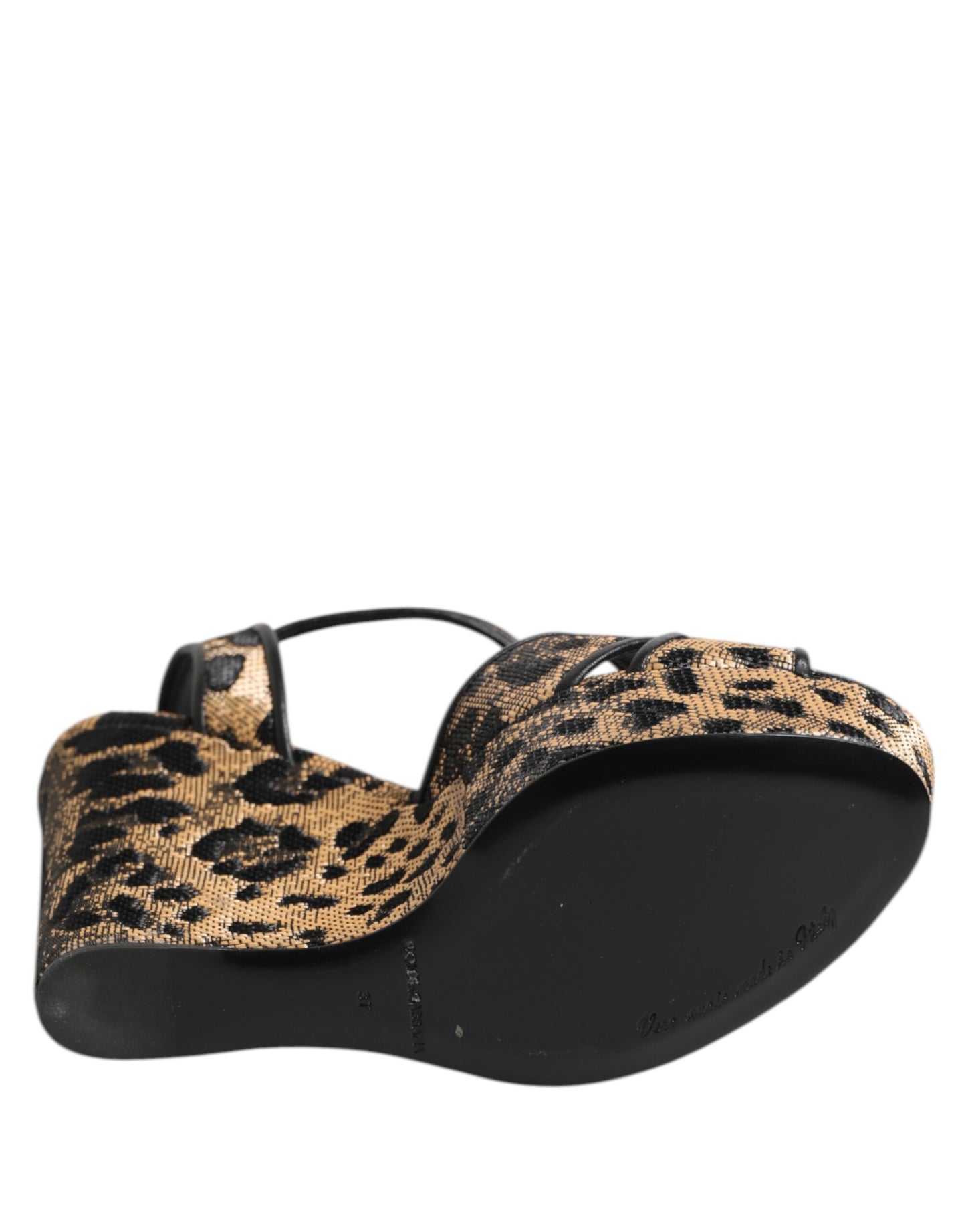 Dolce & Gabbana Braune Sandalen mit Keilabsatz und Knöchelriemen in Leopardenmuster