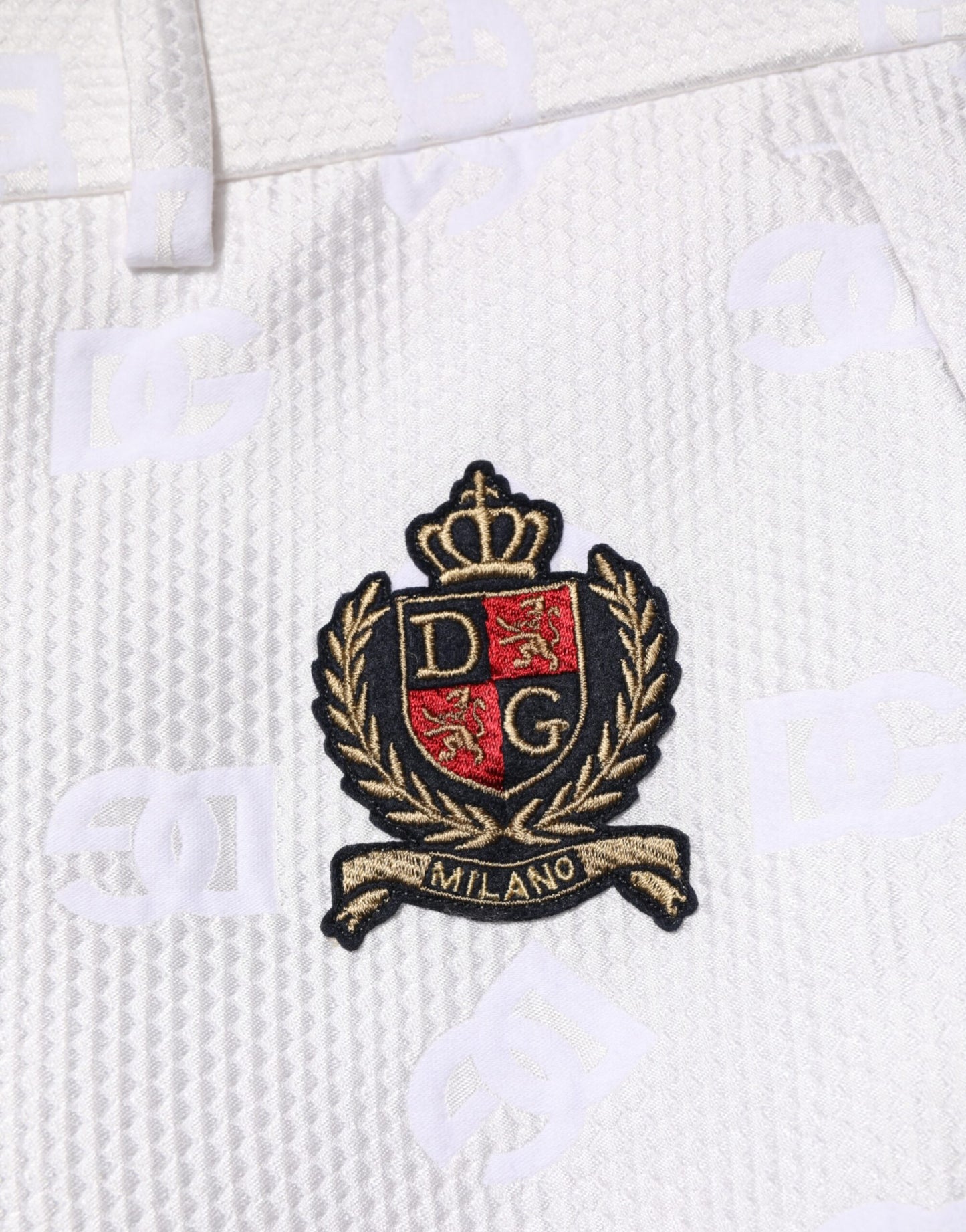 Dolce & Gabbana – Weiße Baumwoll-Hosenshorts mit DNA-DG-Patch-Logo