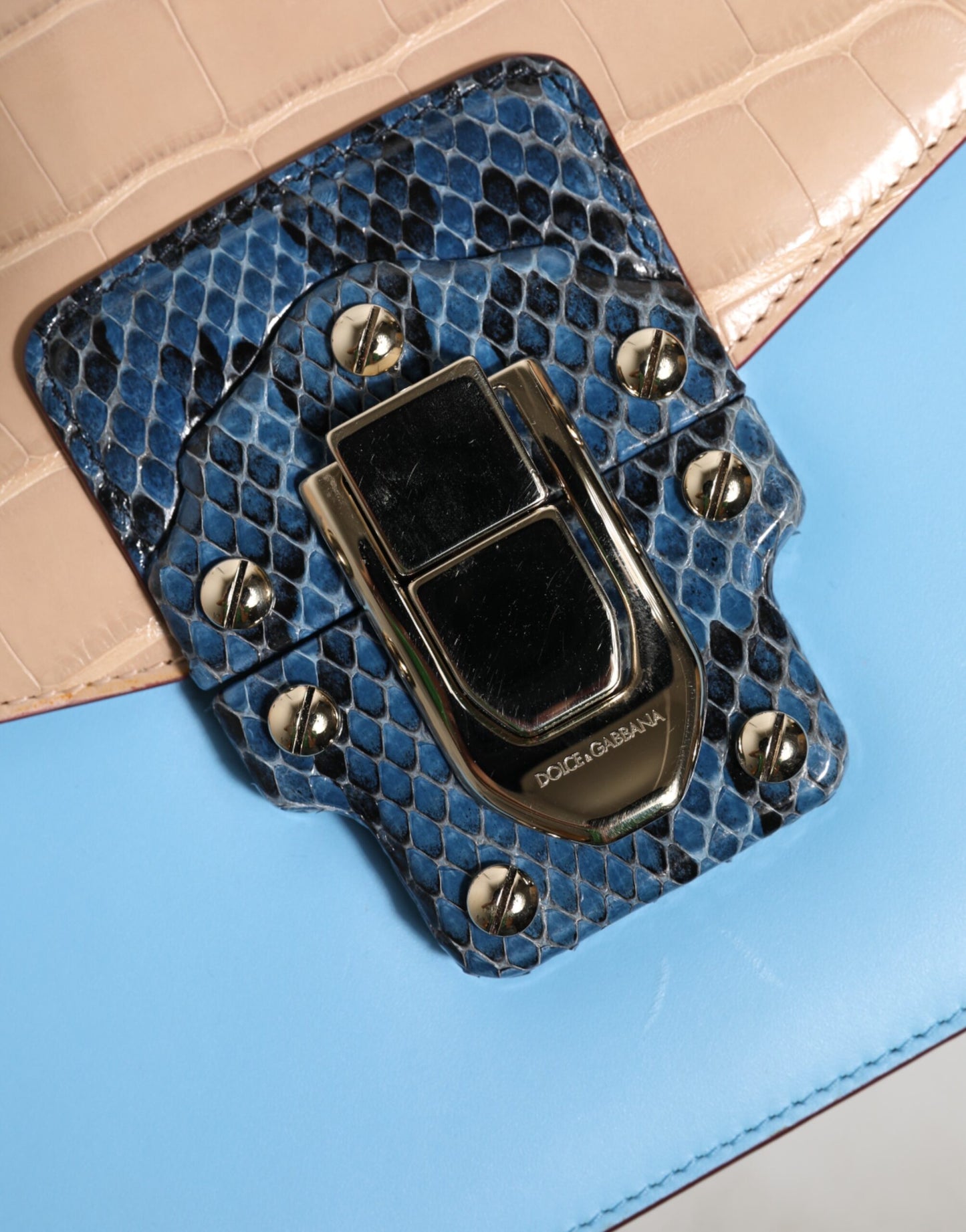 Dolce & Gabbana – LUCIA – Umhängetasche aus exotischem Leder in Blau und Beige