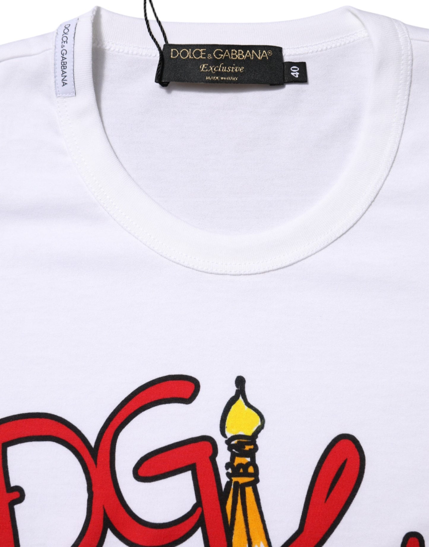 Dolce & Gabbana – Weißes T-Shirt aus Baumwolle mit Rundhalsausschnitt „DG Loves Moscow“