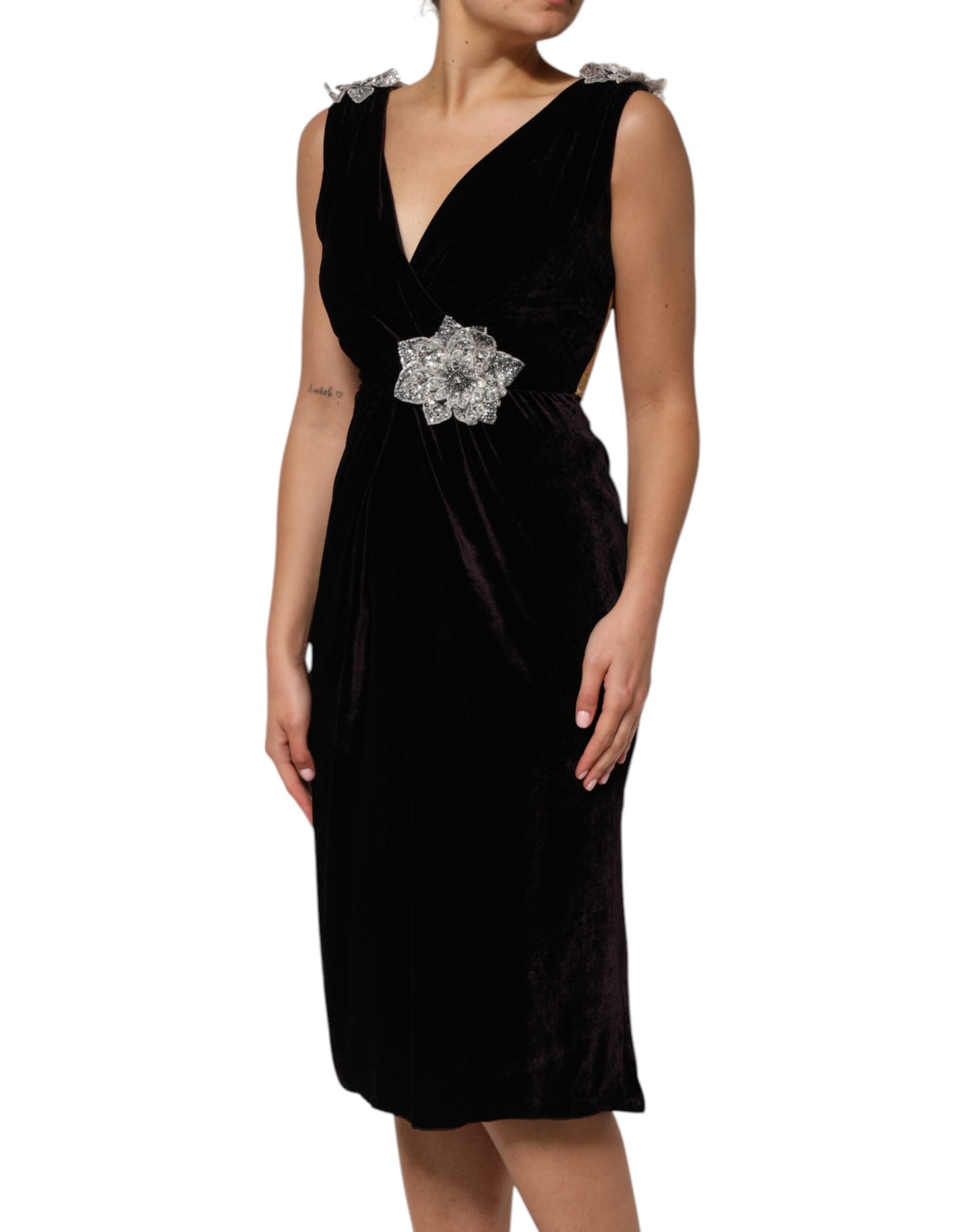 Dolce & Gabbana – A-Linien-Kleid aus schwarzem Samt mit Blumenverzierung