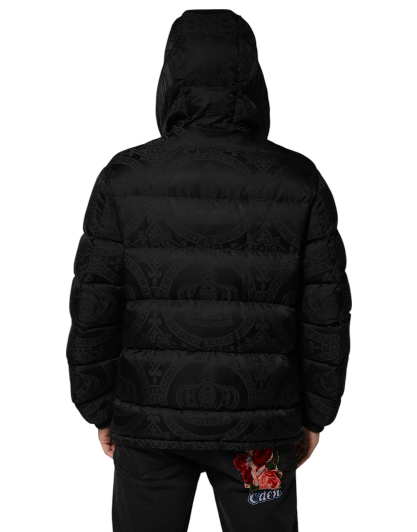 Dolce & Gabbana – Schwarze, gesteppte Pufferjacke mit Kapuze aus Jacquard