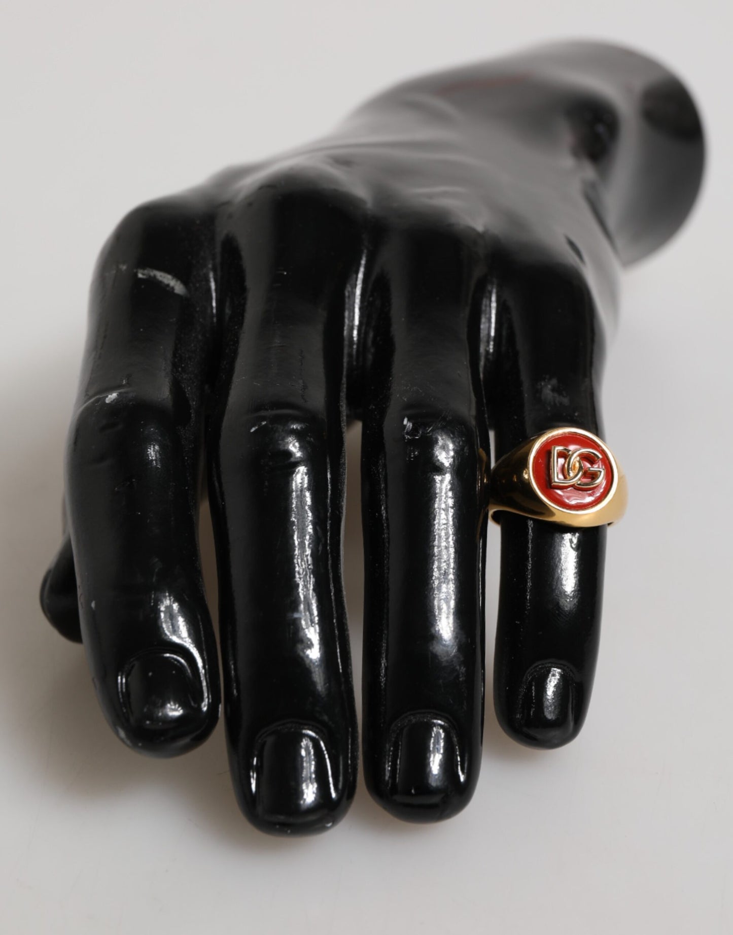 Dolce & Gabbana Herrenring aus echtem Messing in Goldton mit rotem DG-Logo