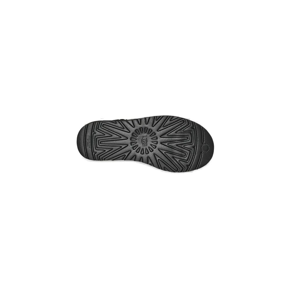 UGG Stiefeletten aus schwarzem Wildleder
