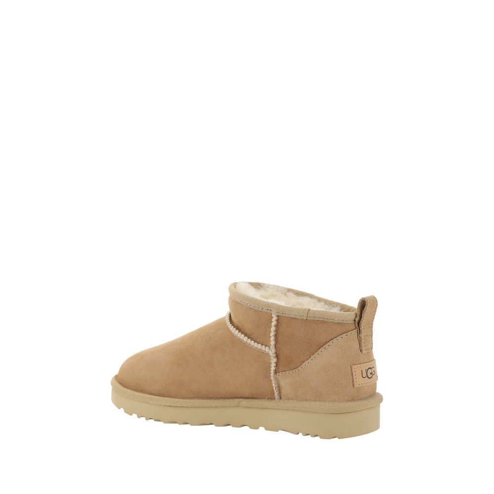 UGG Ultra Mini Stiefel