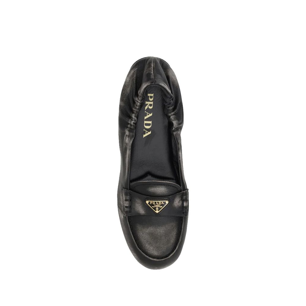 Prada – Loafer aus Leder mit Vintage-Effekt