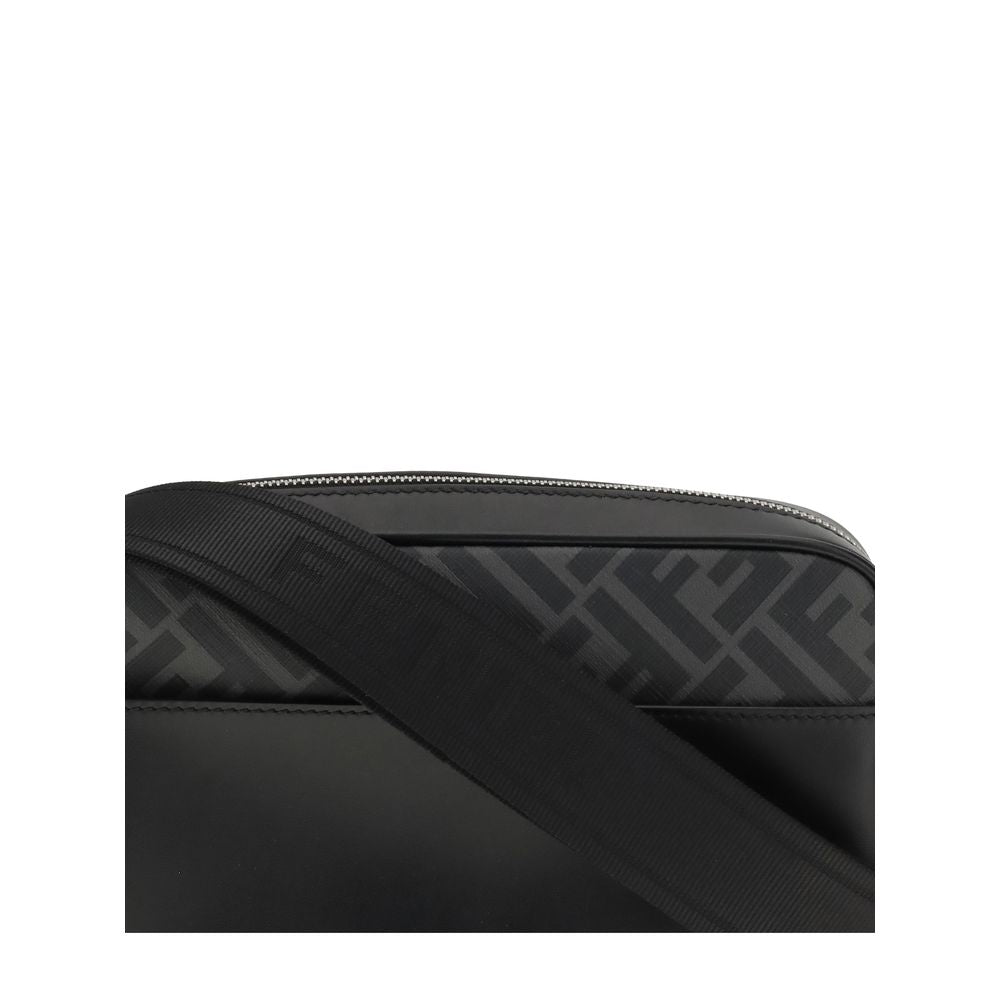 Fendi FF Schultertasche aus Leder und Canvas