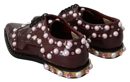 Dolce &amp; Gabbana – Bordeauxfarbene formelle Schuhe aus Leder mit Kristallperlen