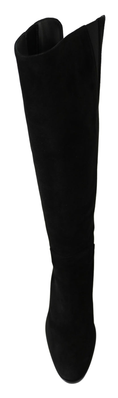 Dolce &amp; Gabbana – Kniehohe, flache Stiefel aus schwarzem Wildleder