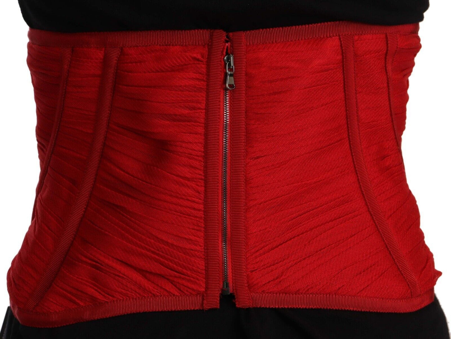 Dolce &amp; Gabbana – Seidentop mit Korsettgürtel und Stretch-Taillenriemen in Rot