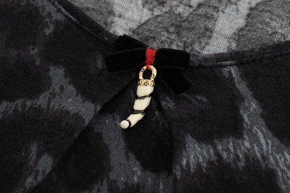Cavalli – Graues T-Shirt mit Leopardenmuster und Bluse aus Modal