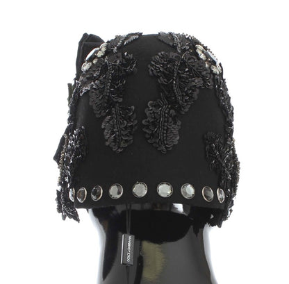 Dolce &amp; Gabbana – Broschenhut mit schwarzen Kristallen und goldenen Kirschen