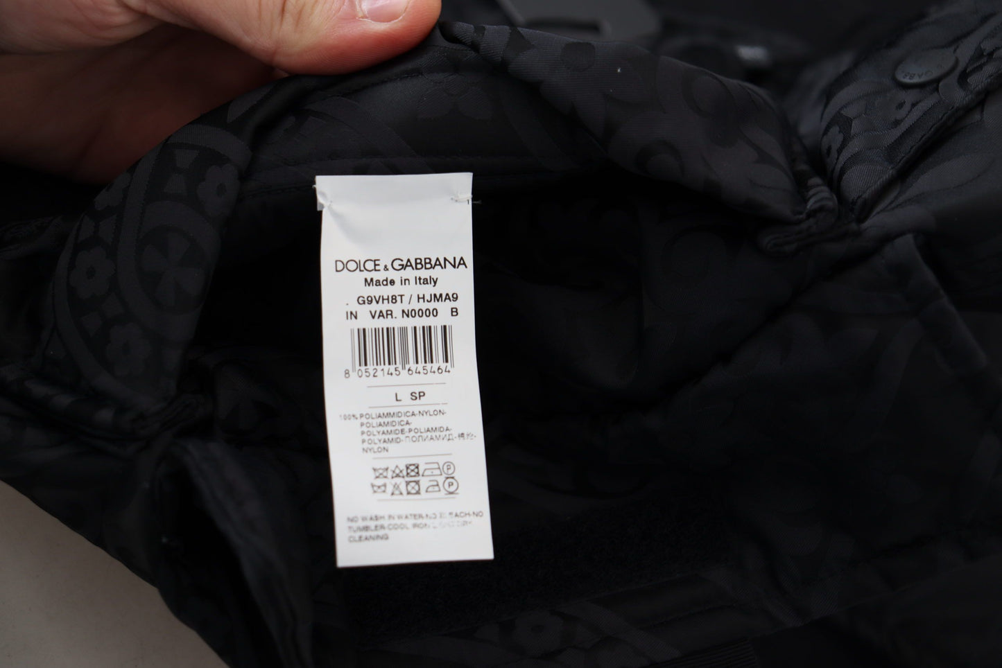 Dolce &amp; Gabbana Schwarze ärmellose Nylonjacke mit durchgehendem Reißverschluss