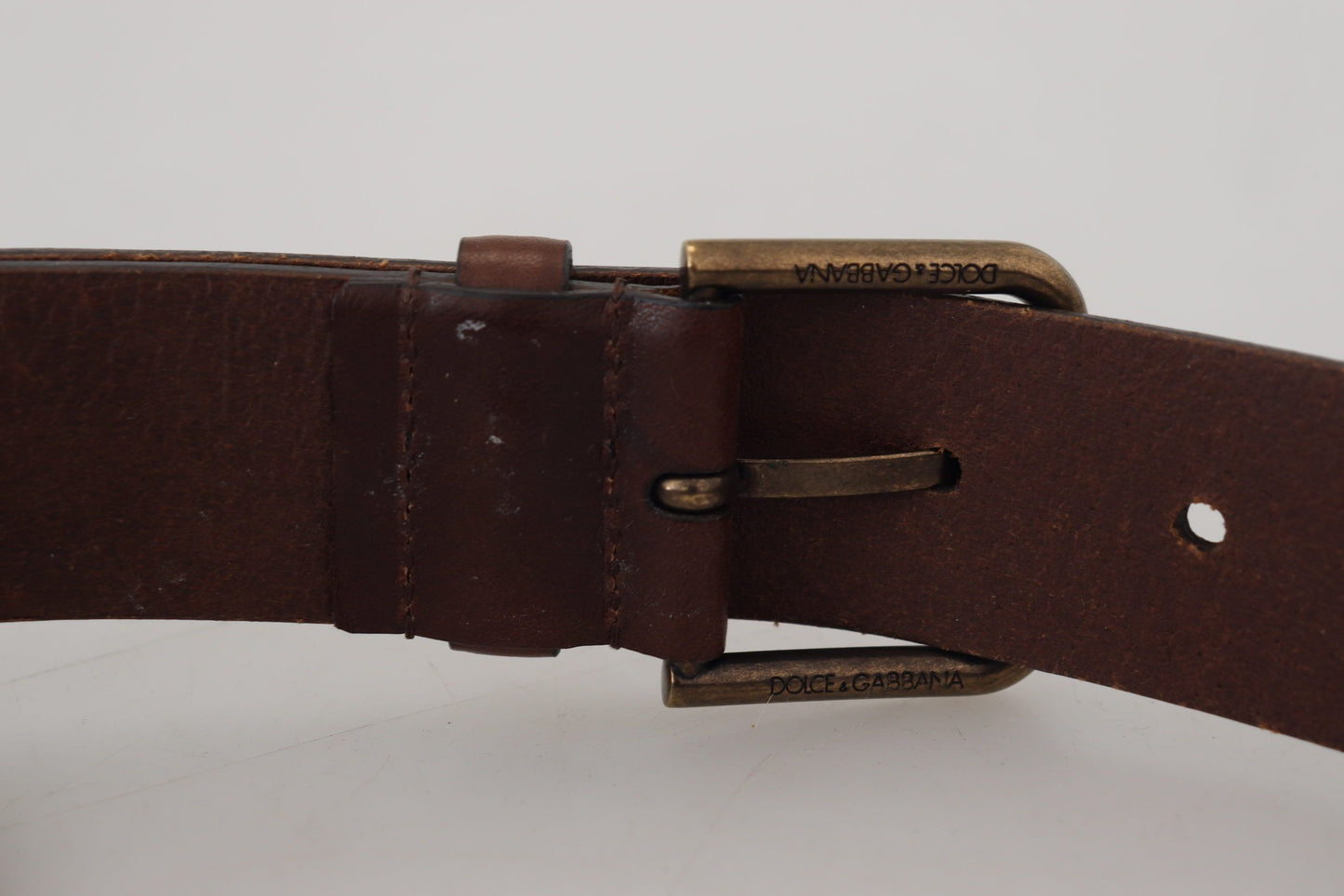Dolce &amp; Gabbana Brauner Ledergürtel mit goldener Metallschnalle und Karabiner