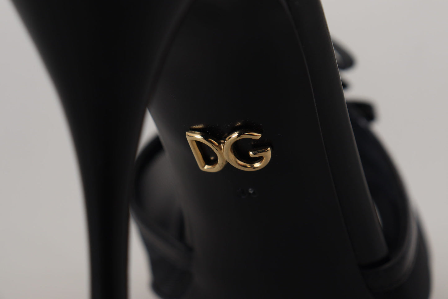Dolce &amp; Gabbana Schwarze Stiletto High Heels Sandalen Schuhe