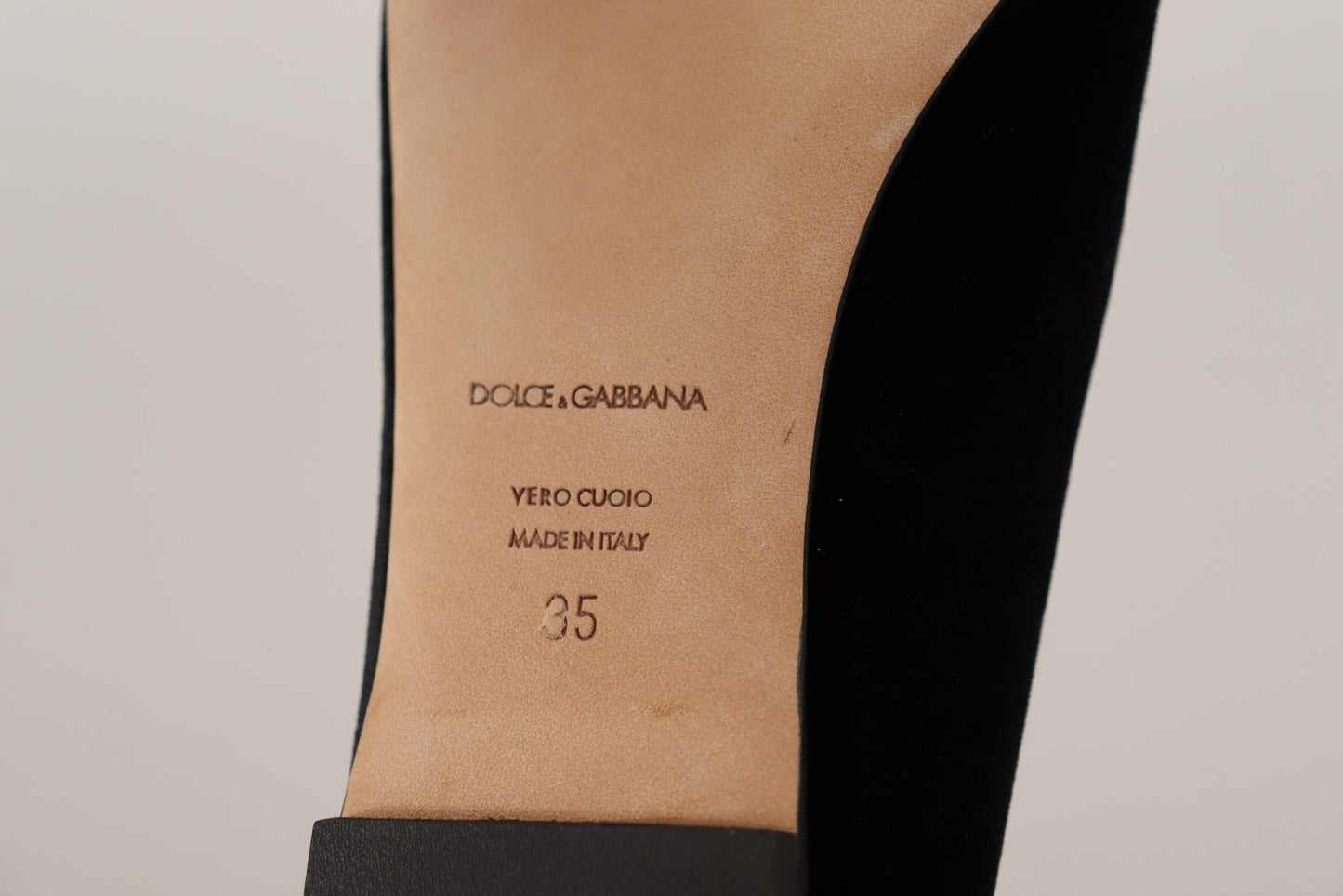 Dolce &amp; Gabbana – Schwarze Slipper mit Herz-Jesu-Patch