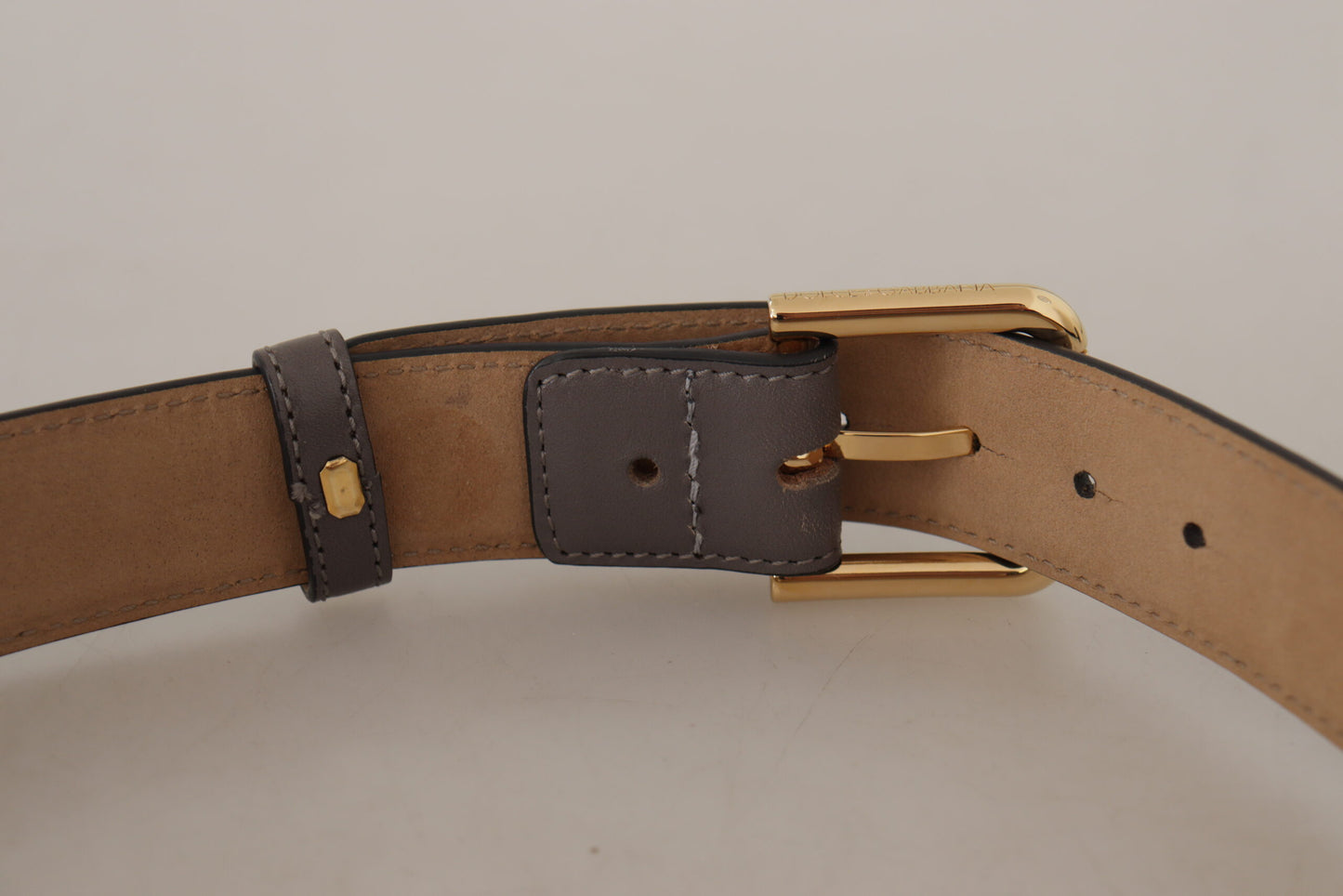 Dolce &amp; Gabbana – Gürtel aus grauem Kalbsleder mit goldener Metall-Logoschnalle