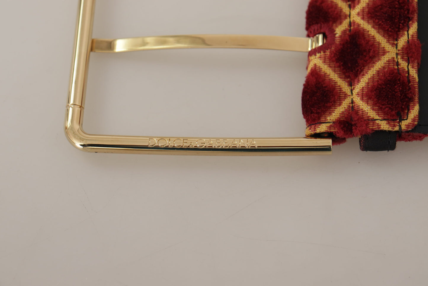 Dolce &amp; Gabbana, breiter Ledergürtel mit Blumenmuster und goldener Metallschnalle, mehrfarbig