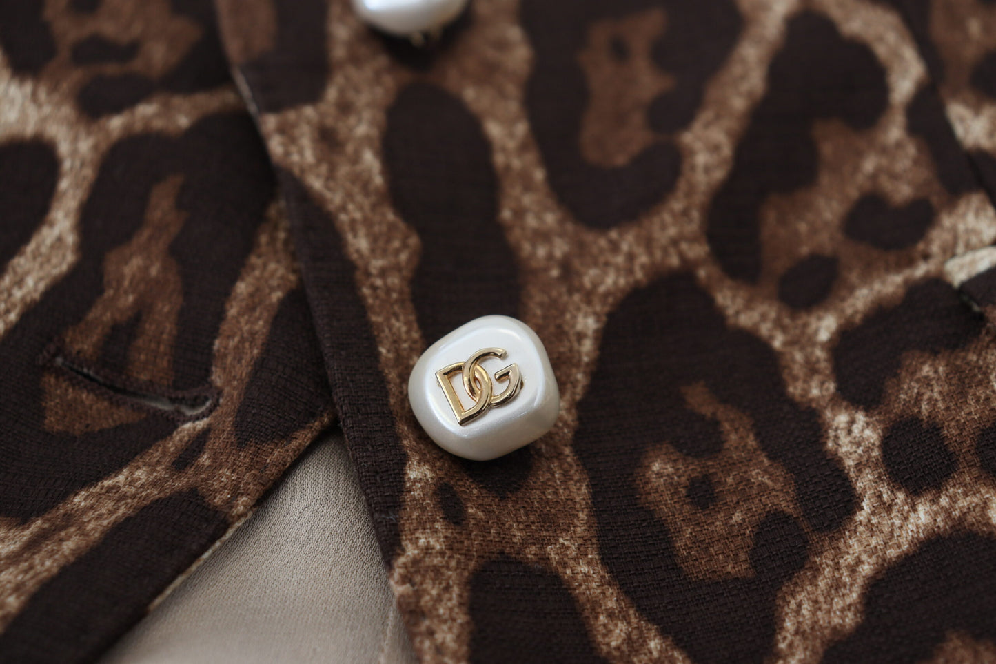 Dolce &amp; Gabbana – Brauner A-Linien-Minirock aus Wolle mit Leopardenmuster