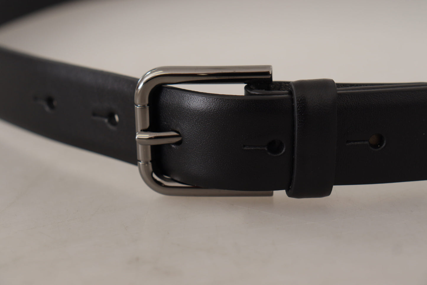 Dolce &amp; Gabbana Black Calf Leather Classic Logo Metal Buckle Belt