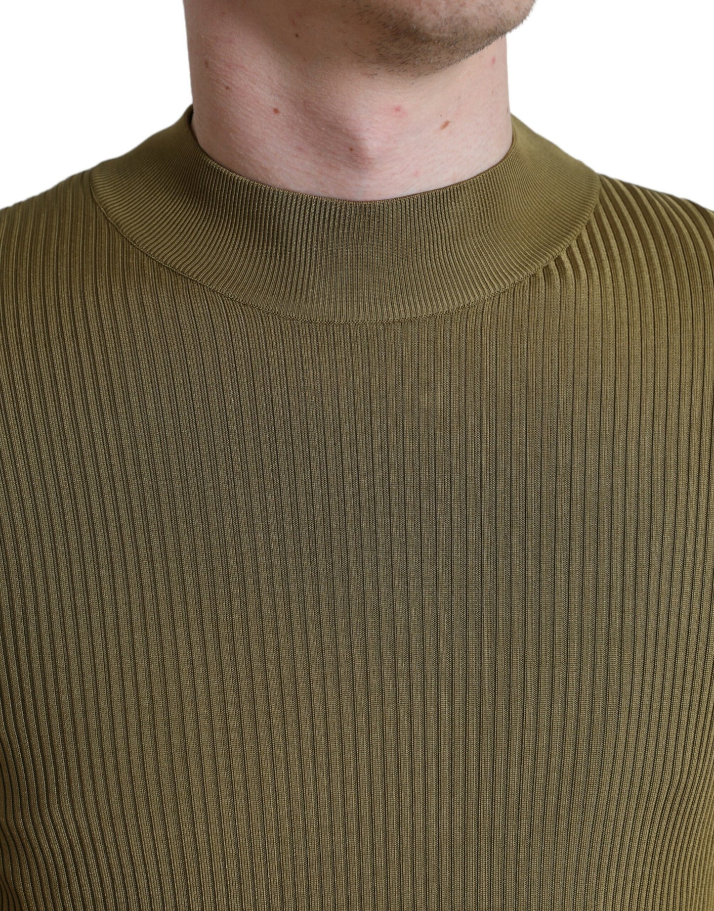 Dolce &amp; Gabbana – Pullover aus Viskose in Armeegrün mit Rundhalsausschnitt
