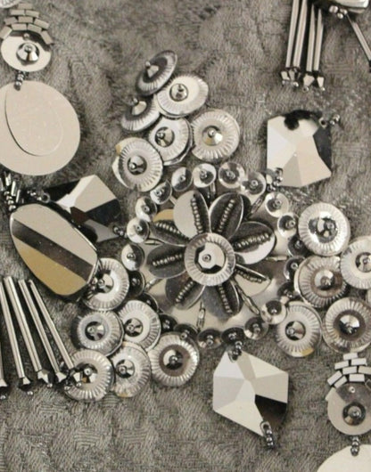 Dolce &amp; Gabbana Schwarzes Kleid mit Blumen- und Kristallbesatz