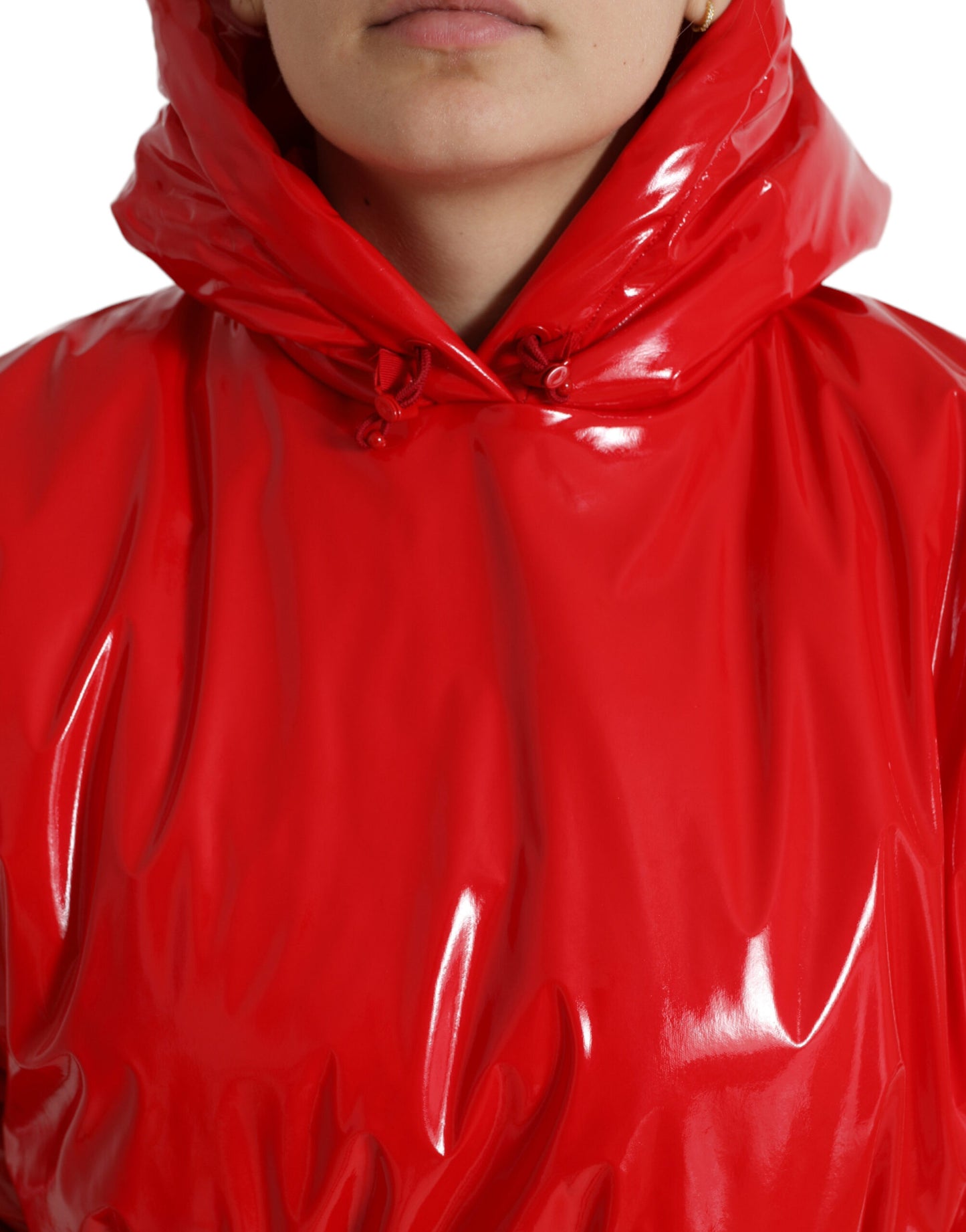 Dolce &amp; Gabbana – Kurze, glänzend rote Manteljacke mit Kapuze