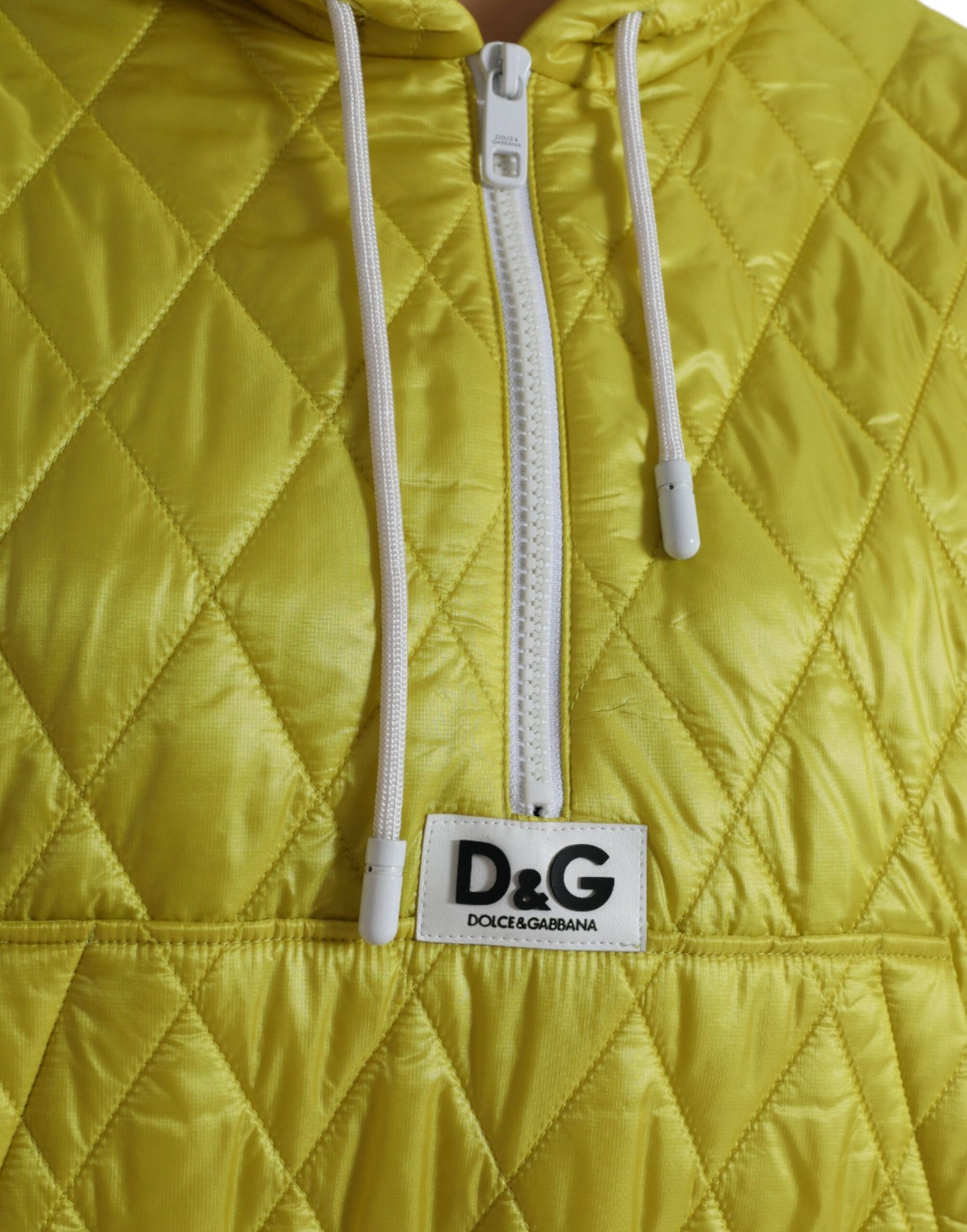 Dolce &amp; Gabbana – Gelbe, gesteppte Pulloverjacke aus Nylon mit Kapuze