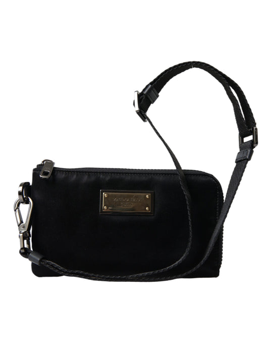 Dolce &amp; Gabbana – Schwarze Clutch aus Nylon mit Schlüsselanhänger und Logo-Plakette