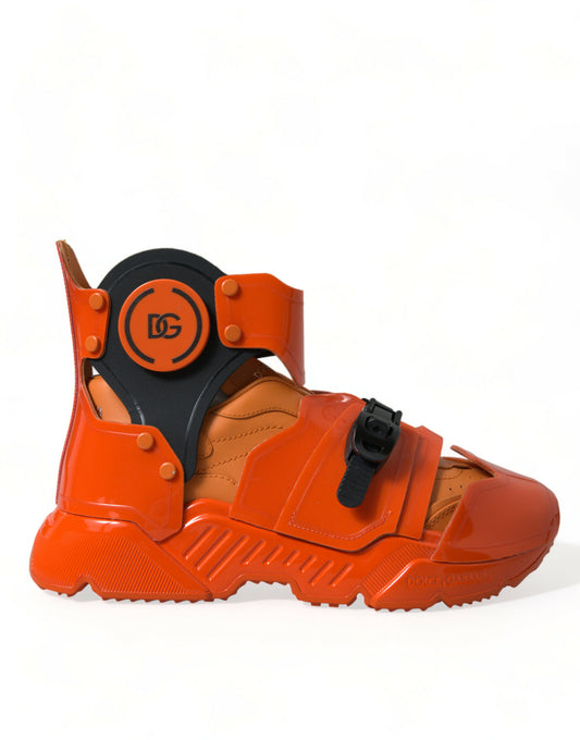 Dolce &amp; Gabbana – Orangefarbene, klobige High-Top-Sneakers mit mehreren Einsätzen