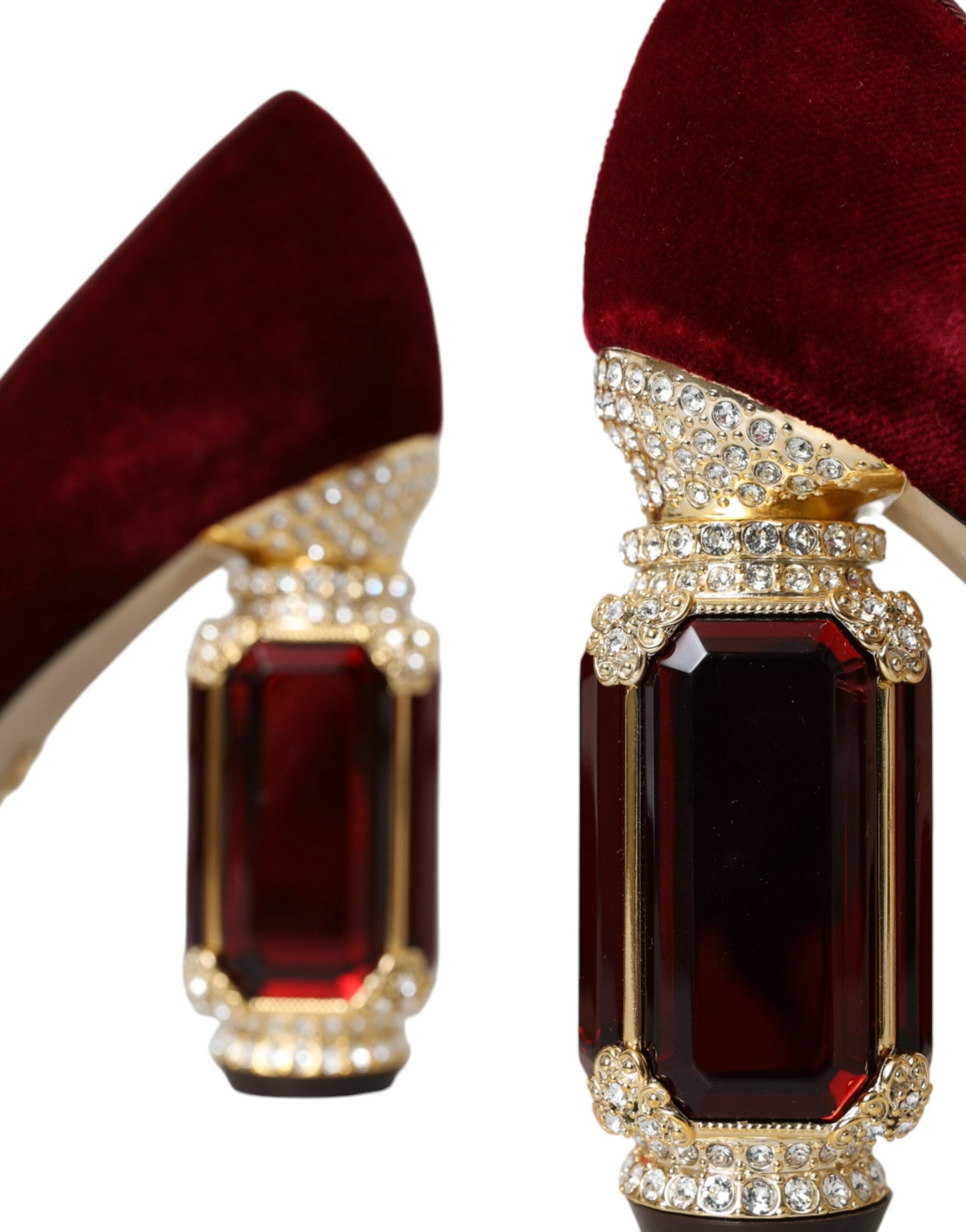 Dolce &amp; Gabbana Mary Jane-Schuhe aus rotem Samt mit goldenen Kristallen