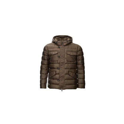 Braune Polyamidjacke hinzufügen